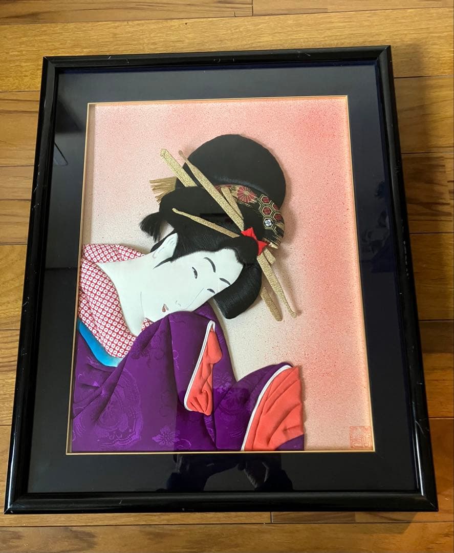 【日本の伝統工芸品 】押絵 立体美人画 額装（紫の着物）芸妓 和風飾り