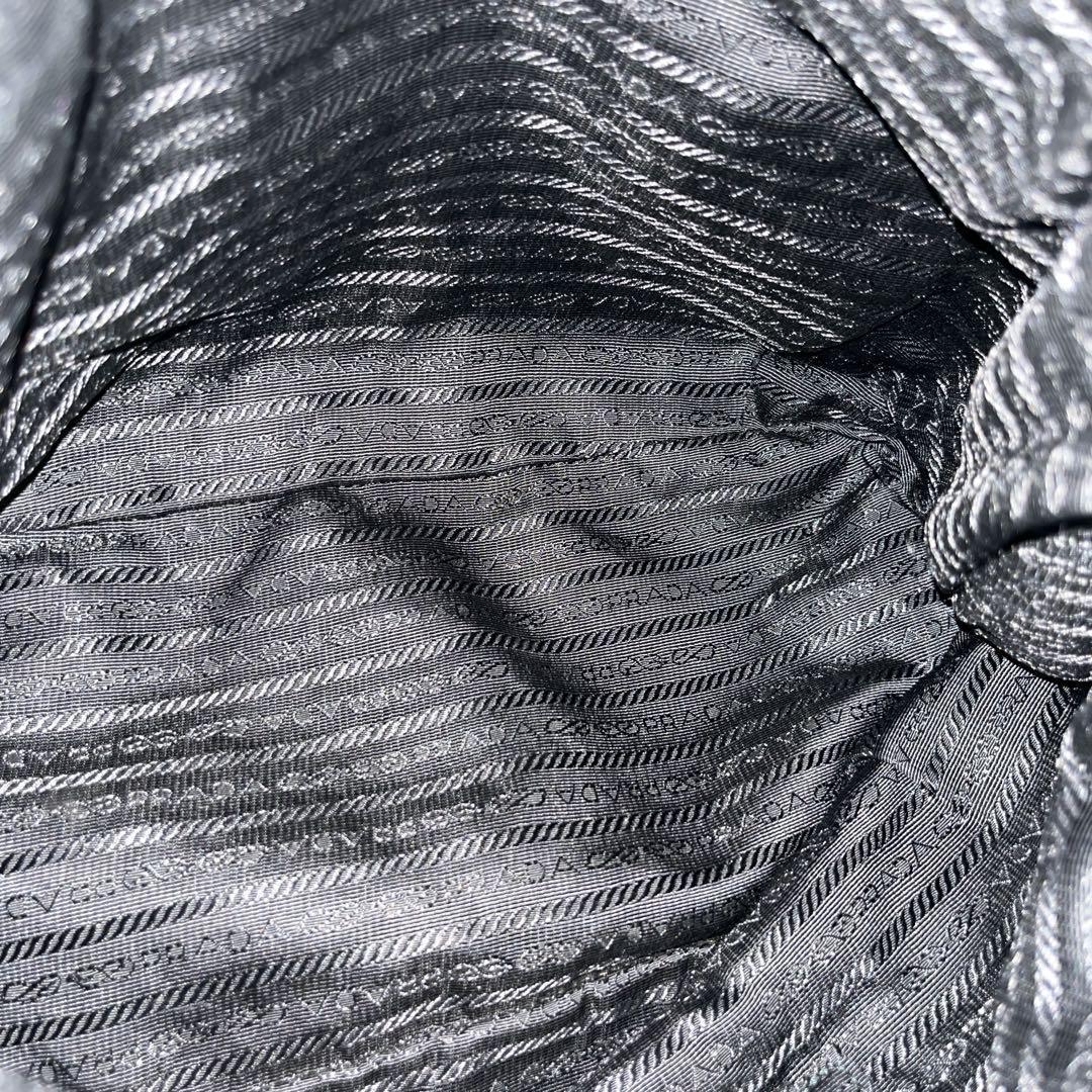 プラダ 2way ハンドバッグ　ショルダーバッグ　ギャザー　A4可　ナイロン