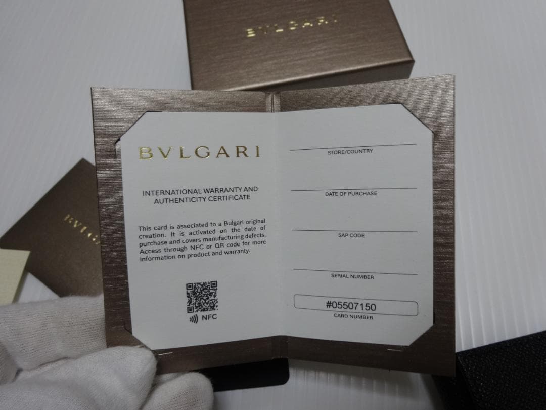 新品★ブルガリ【BVLGARI】男女兼用★６連キーケース★黒★特価品★送料込