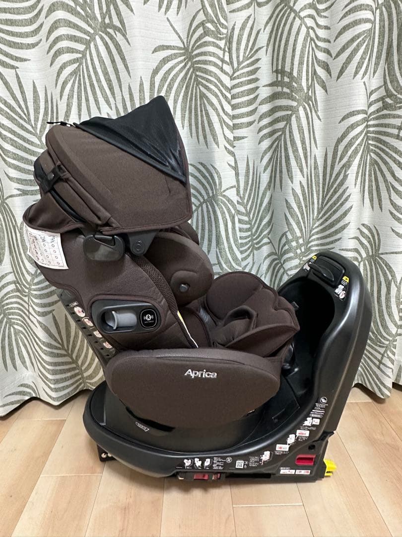 Aprica フラディア グロウ エバー プレミアム マウンテンブラウン