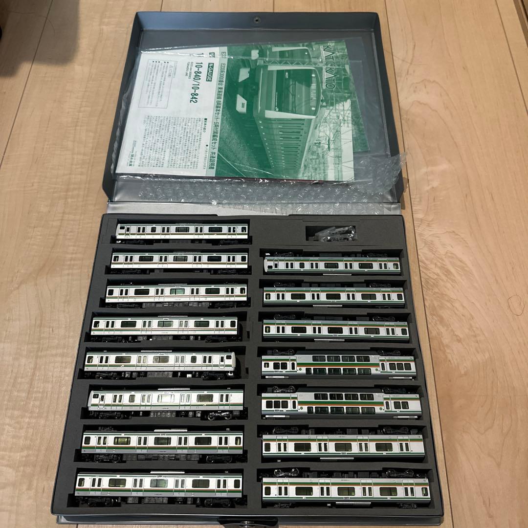 KATO nゲージ E233系3000番代 東海道線室内灯付き