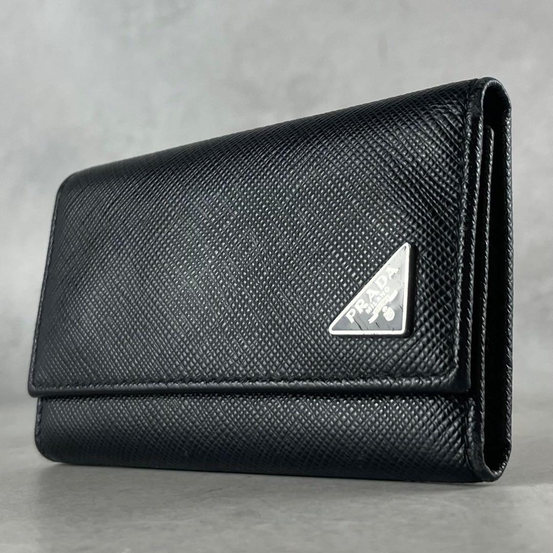 【極美品】PRADA キーケース 6連 三角ロゴ サフィアーノレザー ブラック
