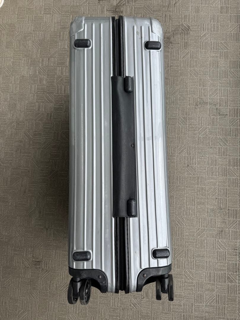 RIMOWA シルバー 大型104L