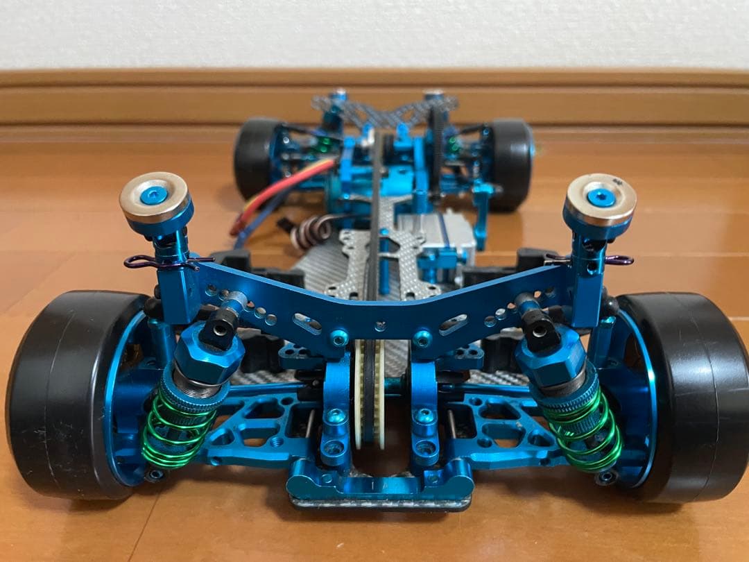 【希少/未走行】タミヤ TA-05 コンバージョン スクエア ホワイトカーボン