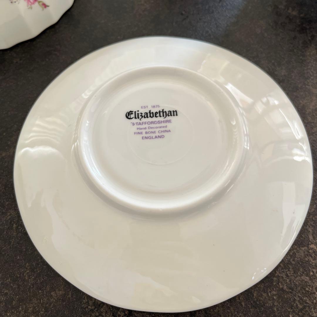 【4点セット】マグ　カップ　ソーサー　アンティーク　イギリス　エリザベス女王