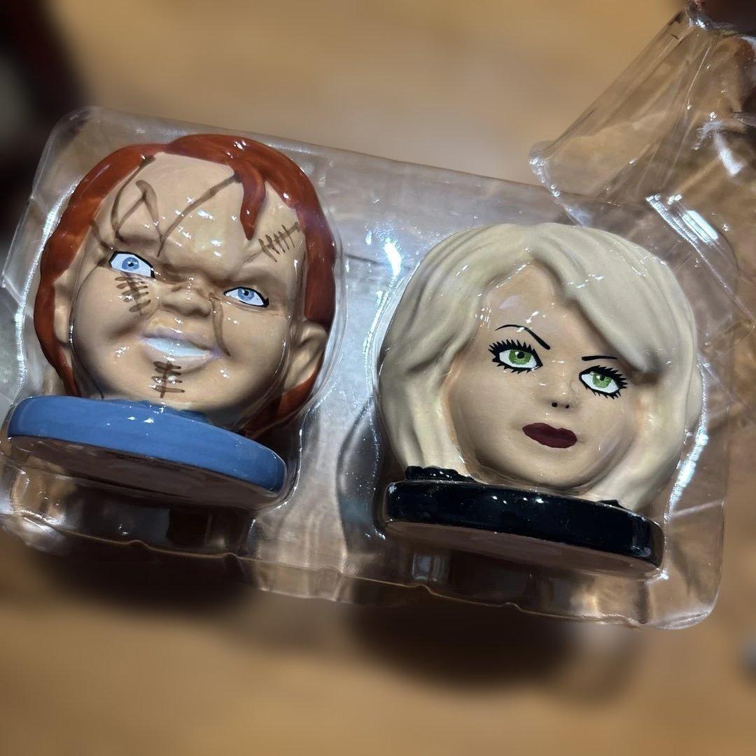 レア！CHUCKY 塩コショウ入れセット　陶器