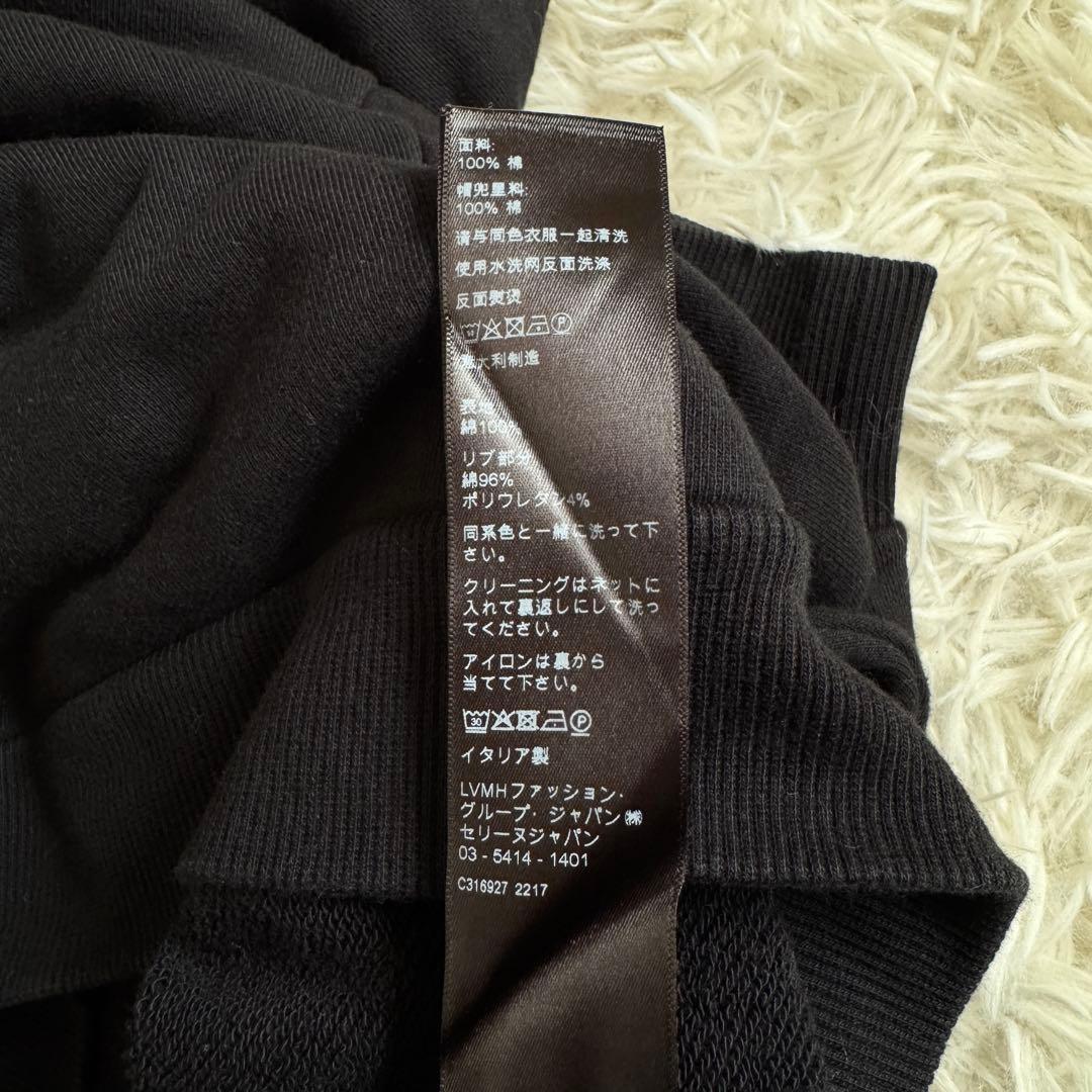 美品　現行　セリーヌ　パーカー　ブラック　Lサイズ　フード　長袖