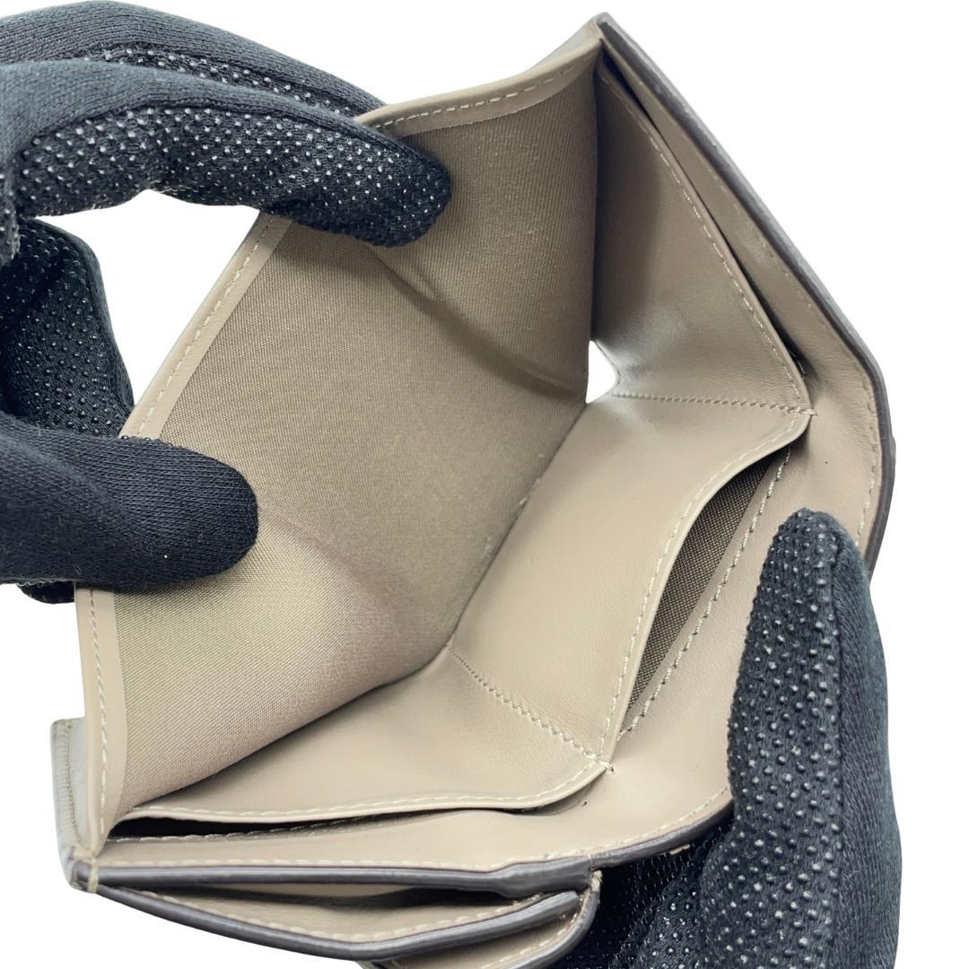 FENDI フェンディ　ズッカロゴ　スモールウォレット　三つ折り財布　付属品完備