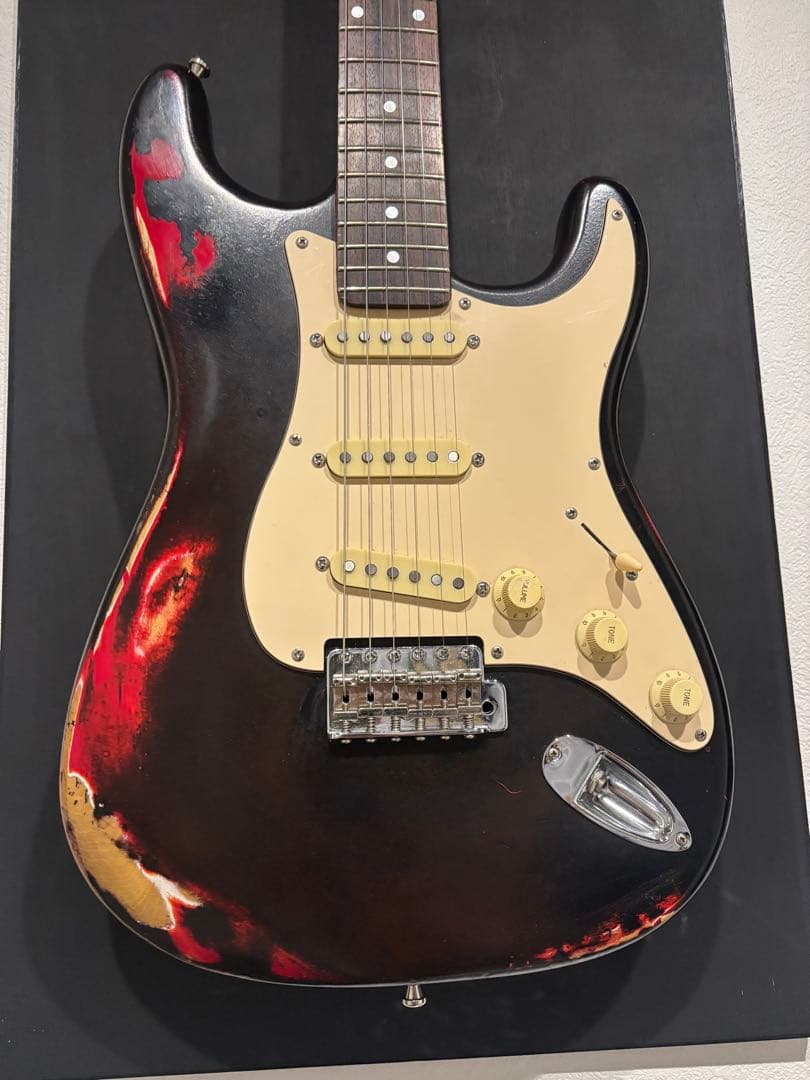 マルチレイヤー　ハードレリック　コンポーネントギター　ストラト　fender