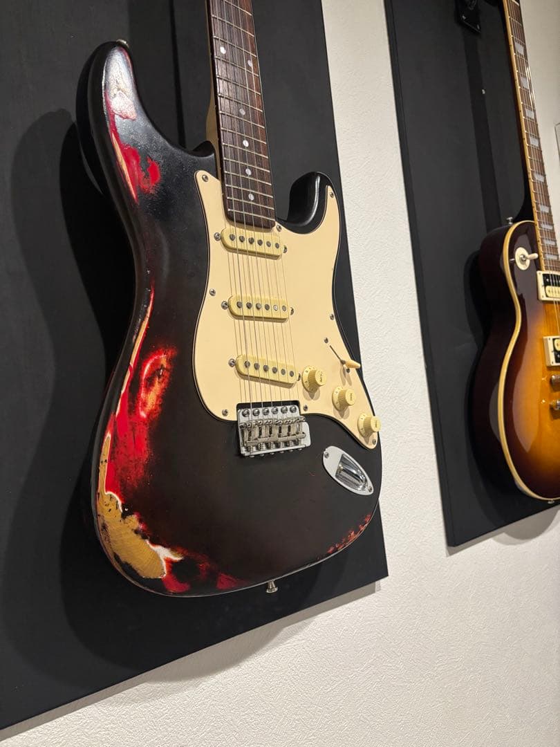 マルチレイヤー　ハードレリック　コンポーネントギター　ストラト　fender