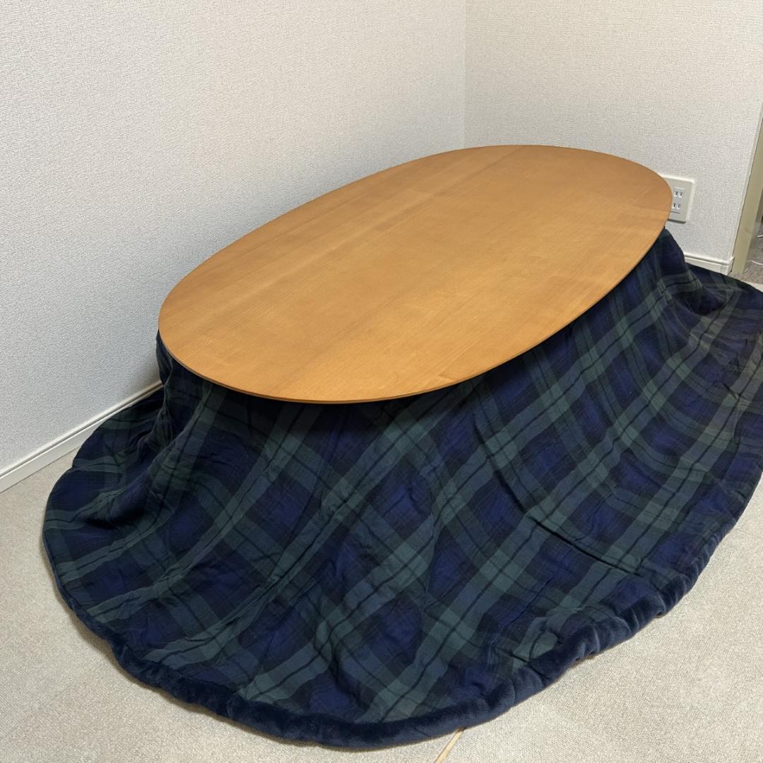 無印良品 楕円こたつと楕円こたつぶとん