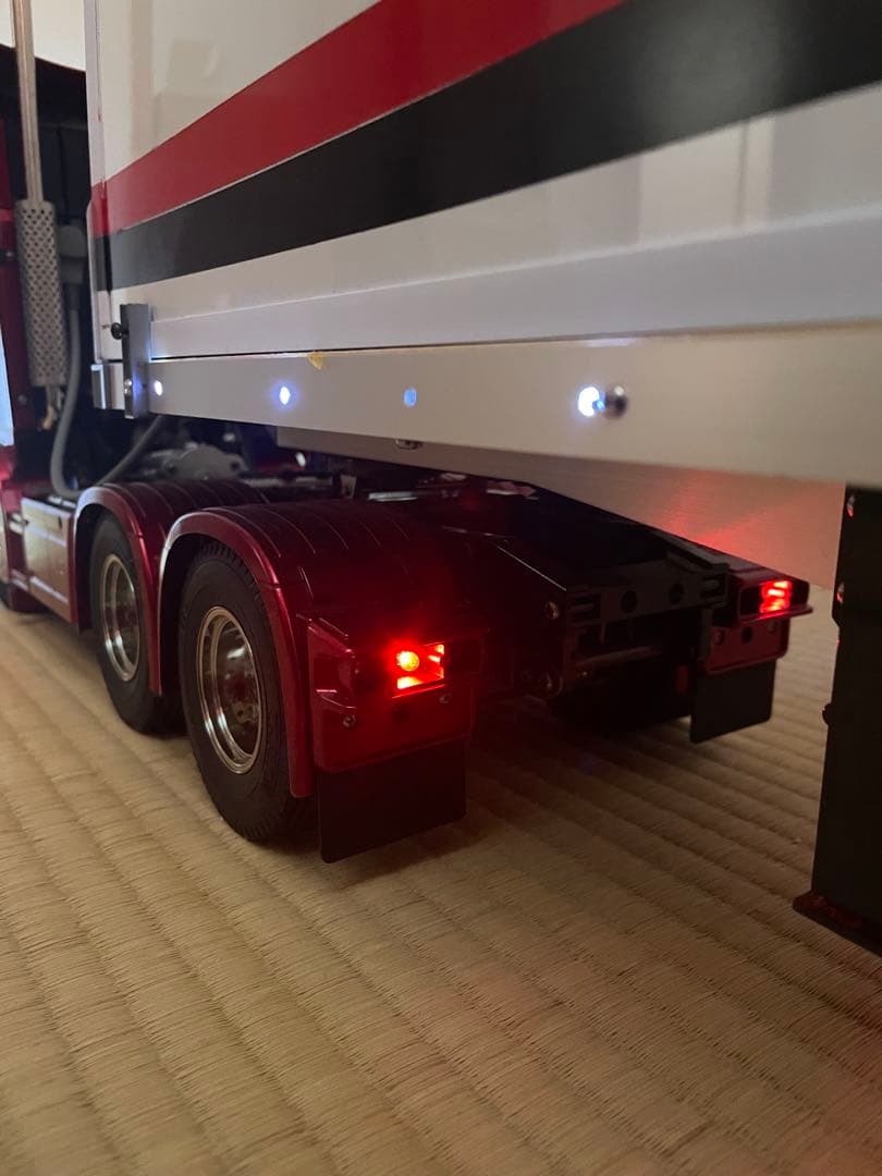 タミヤ スカニア