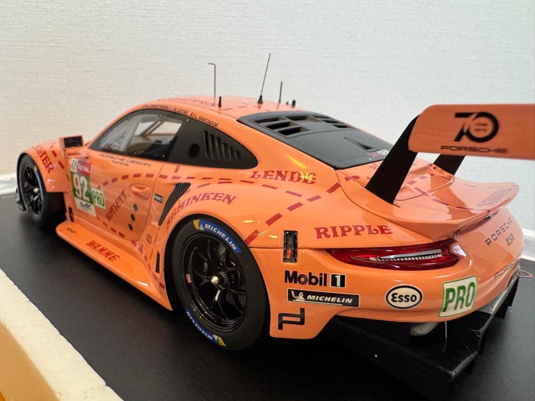 【MINICHAMPS】1/18 Porsche 911 RSR #92