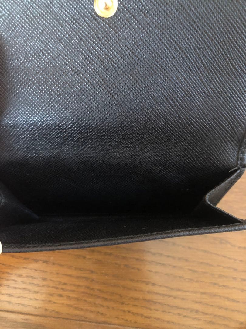 PRADA サフィアーノレザー 二つ折り財布 ブラック