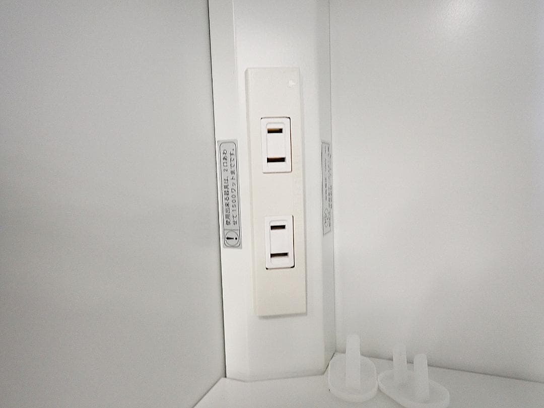 引取り限定　イトーキ　4人用モバイルロッカー　59-0126