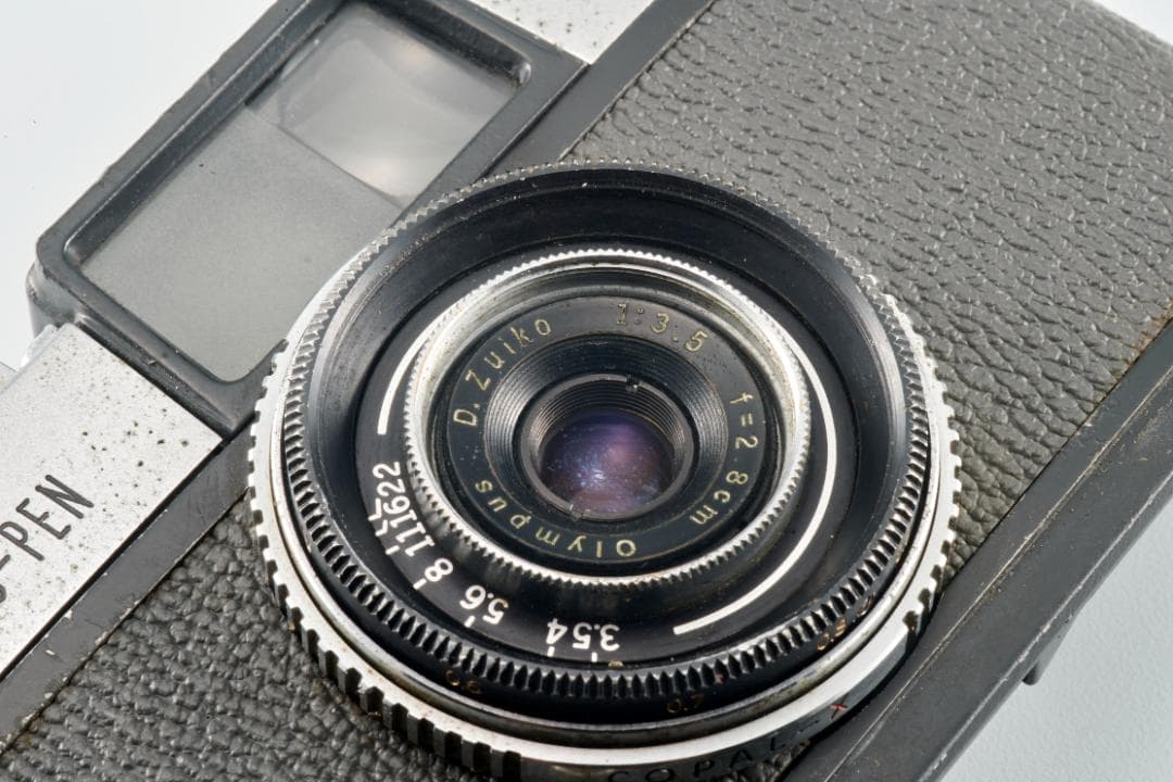 フィルムカメラ Olympus PEN / F-zuiko F3.5 28mm #04