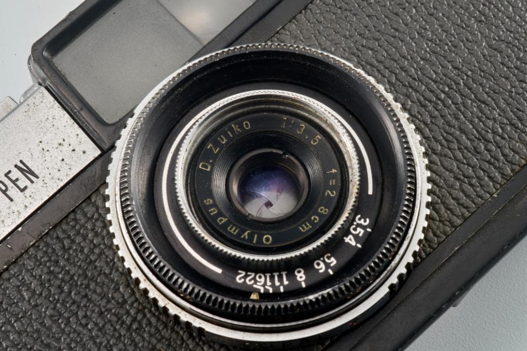 フィルムカメラ Olympus PEN / F-zuiko F3.5 28mm #04