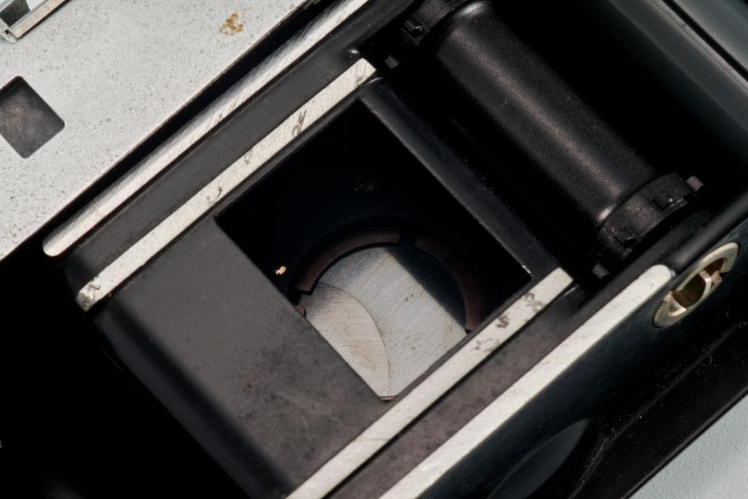 フィルムカメラ Olympus PEN / F-zuiko F3.5 28mm #04