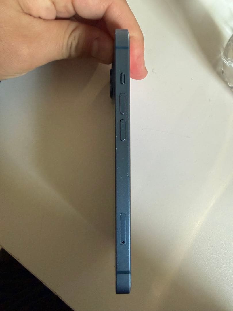 Apple iPhone 13 青色 本体