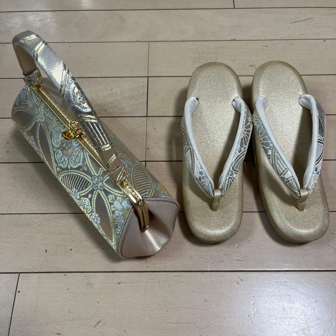 ゴールド刺繍和装用バッグと草履セット