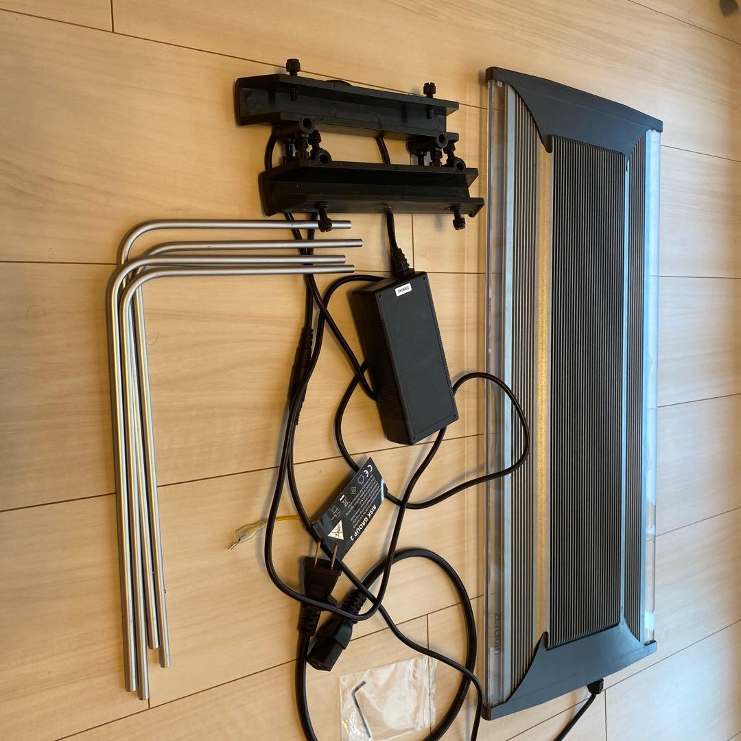 ZETLIGHT Qmaven2 （熱帯魚・水草用） 淡水用　LEDライト