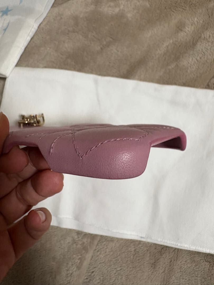 DIORキルティングiPhoneケース　正規品16 袋付き値下げ‼️