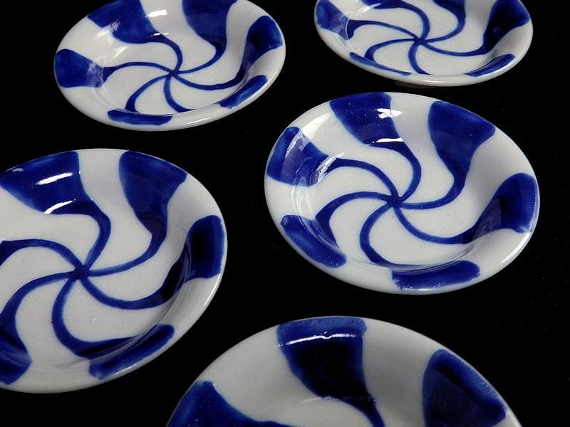 伊万里　瀬戸　染付　陰刻 捻り紋の図　豆皿　５枚　E024AS-fbck