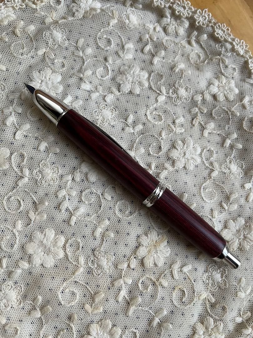 pilot キャップレス k18木製 万年筆　M