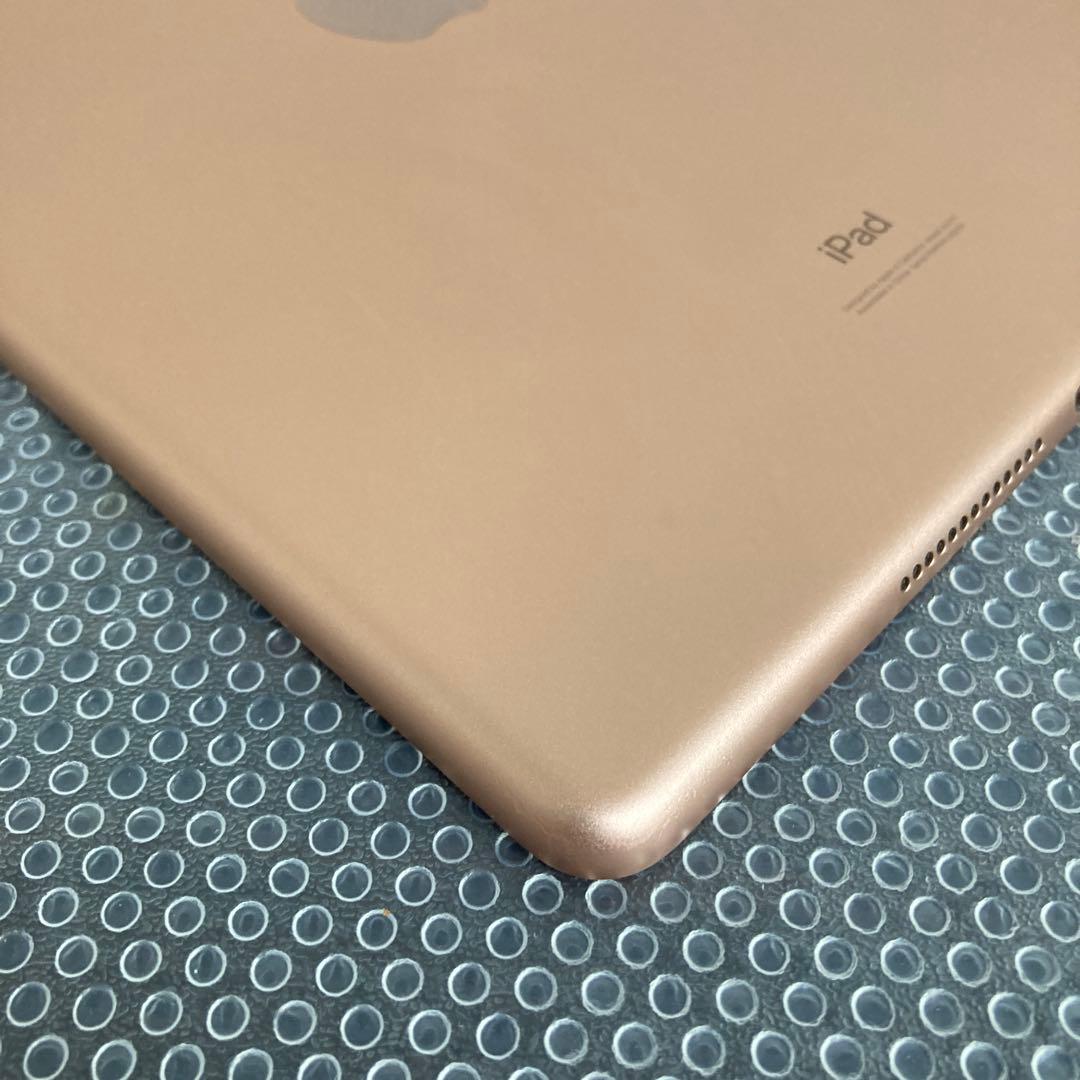 2927【早い者勝ち】iPad8 第8世代 32GB WIFIモデル☆