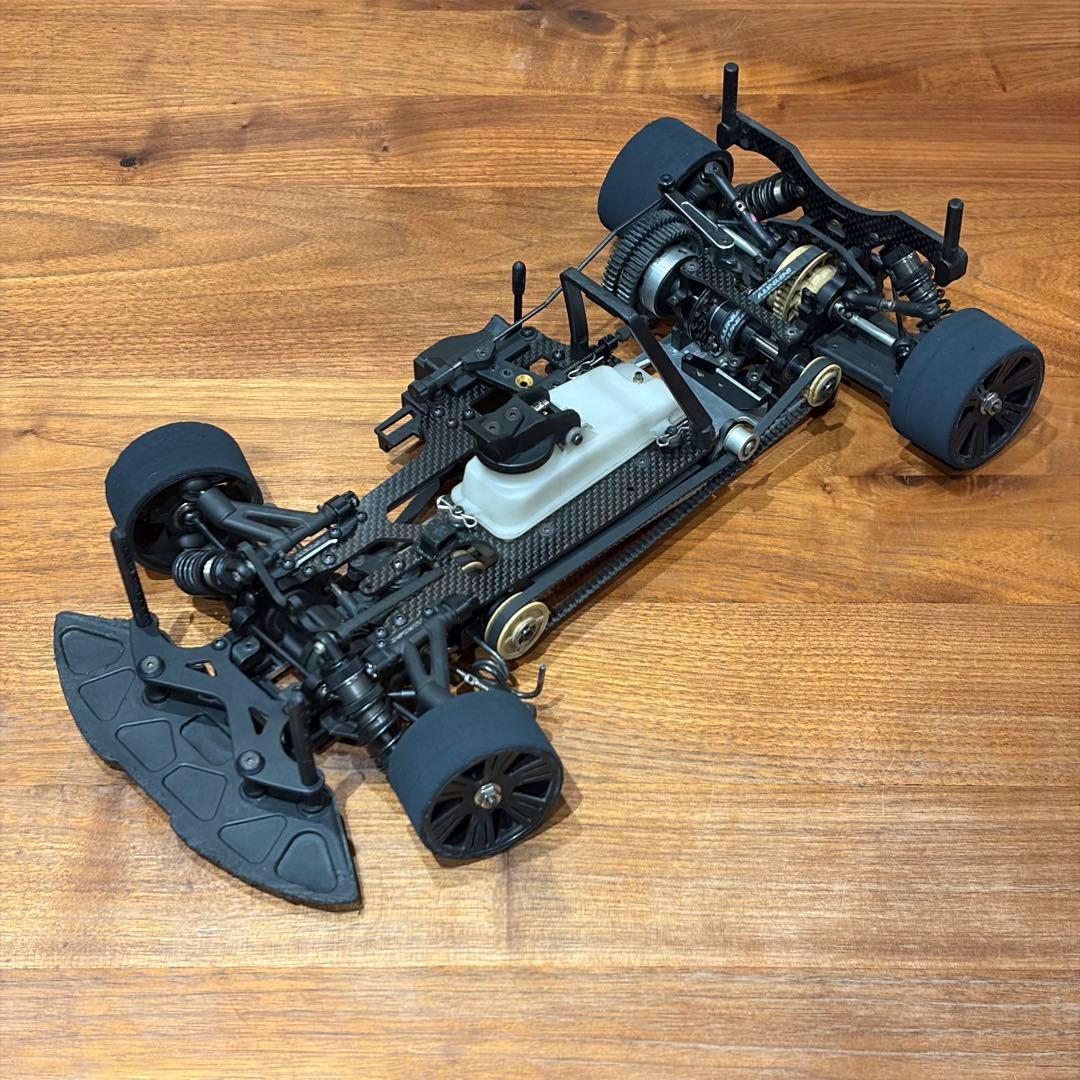 INFINITY IF15 1/10GP ツーリングカーシャーシ