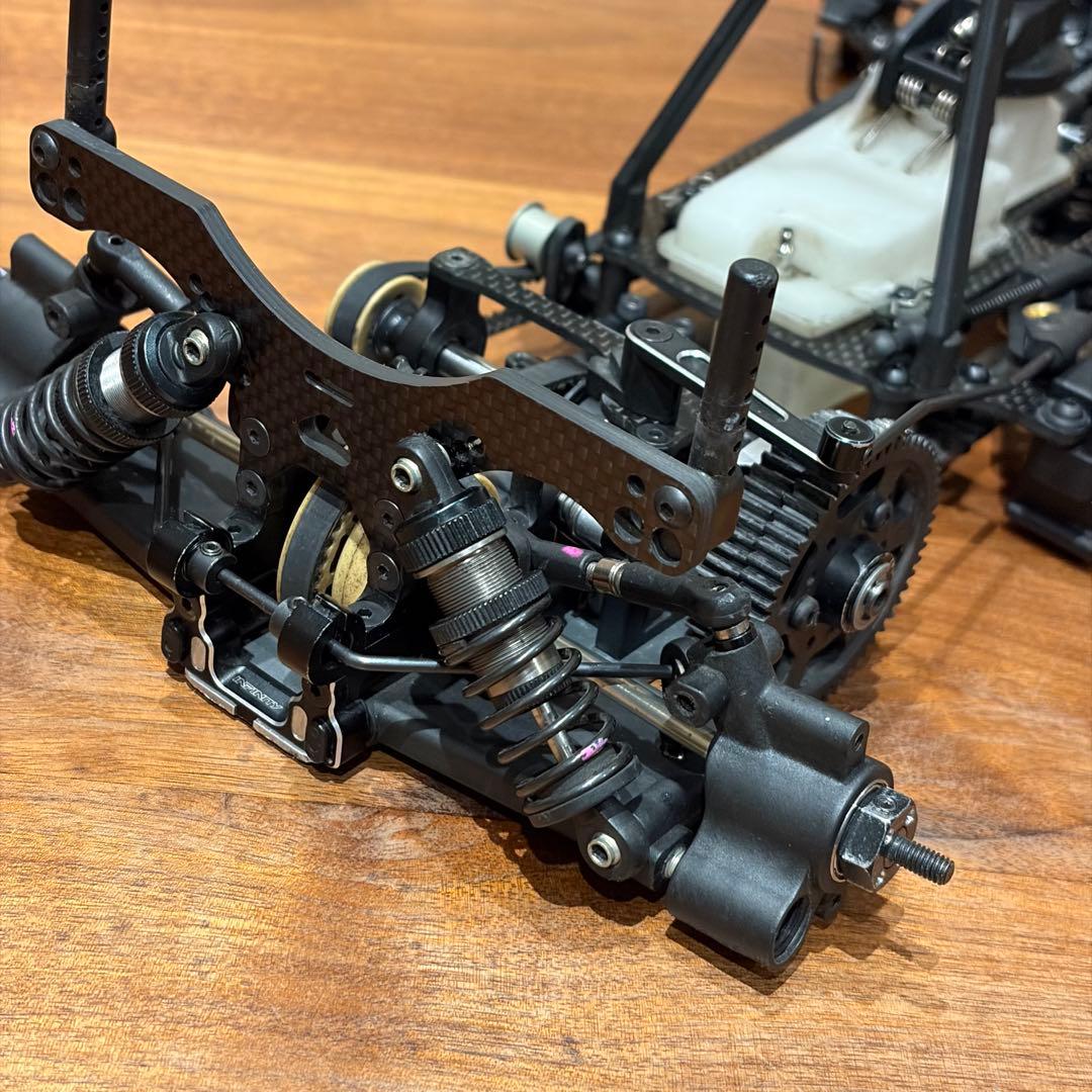 INFINITY IF15 1/10GP ツーリングカーシャーシ