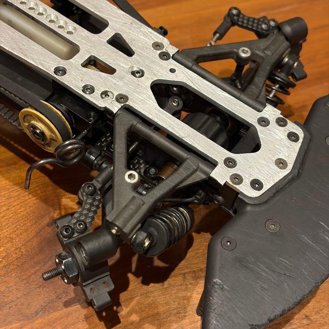 INFINITY IF15 1/10GP ツーリングカーシャーシ