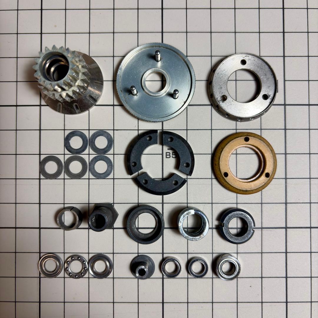 INFINITY IF15 1/10GP ツーリングカーシャーシ