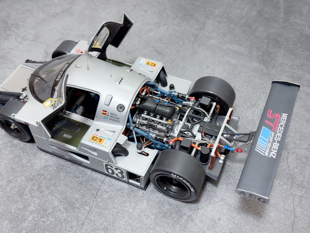 エグゾト 1/18 サウバー メルセデス C9 優勝