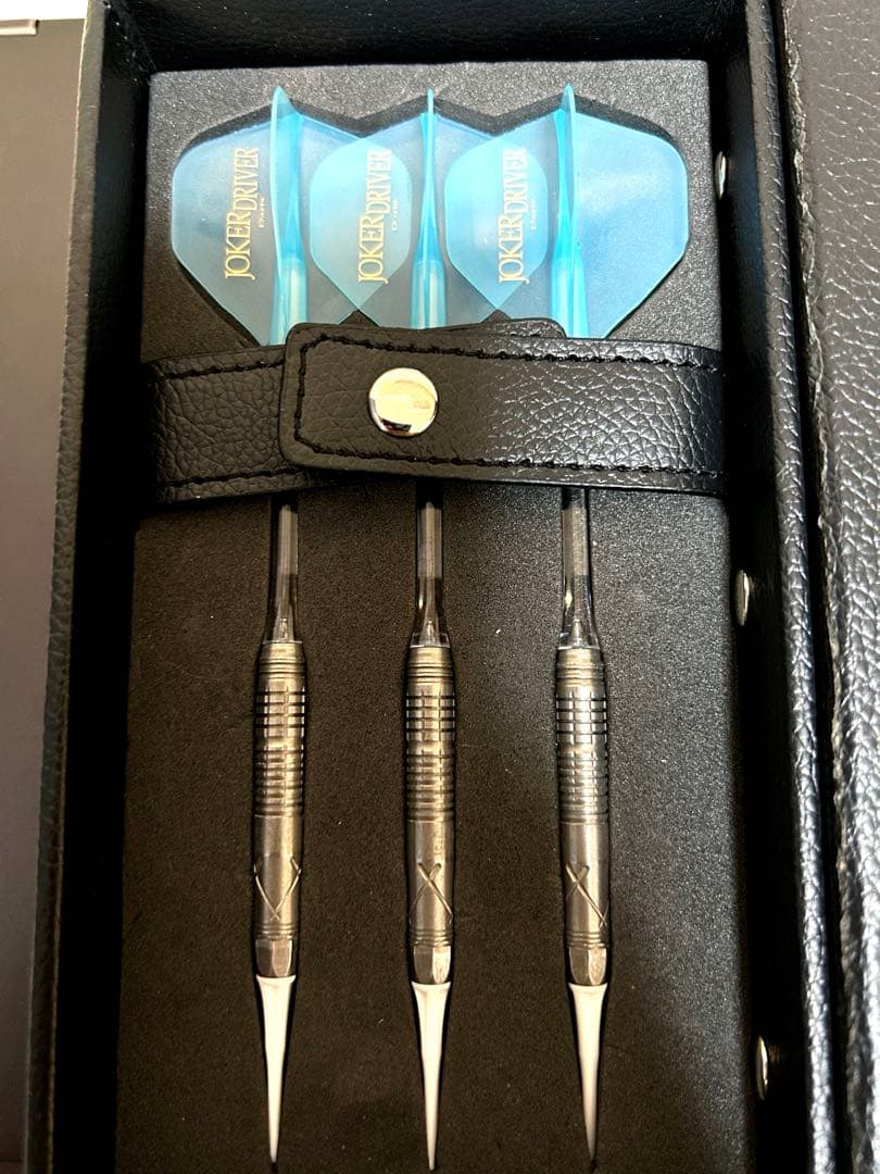ダーツ　ジョーカードライバー　crystal Kaiser カイザー