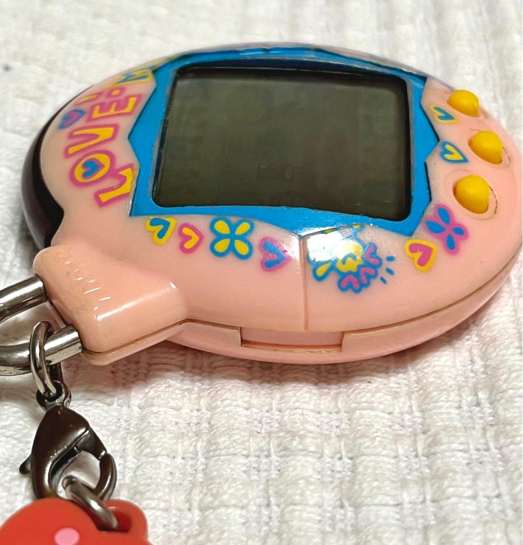 たまごっち いぇー!ふぁみりーイロイロ!(ふぁみたま) ピンク 本体