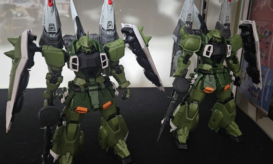 ジャンク品 ガンダムプラモ MG・1/100セット ★17体・海外製　早い者勝ち