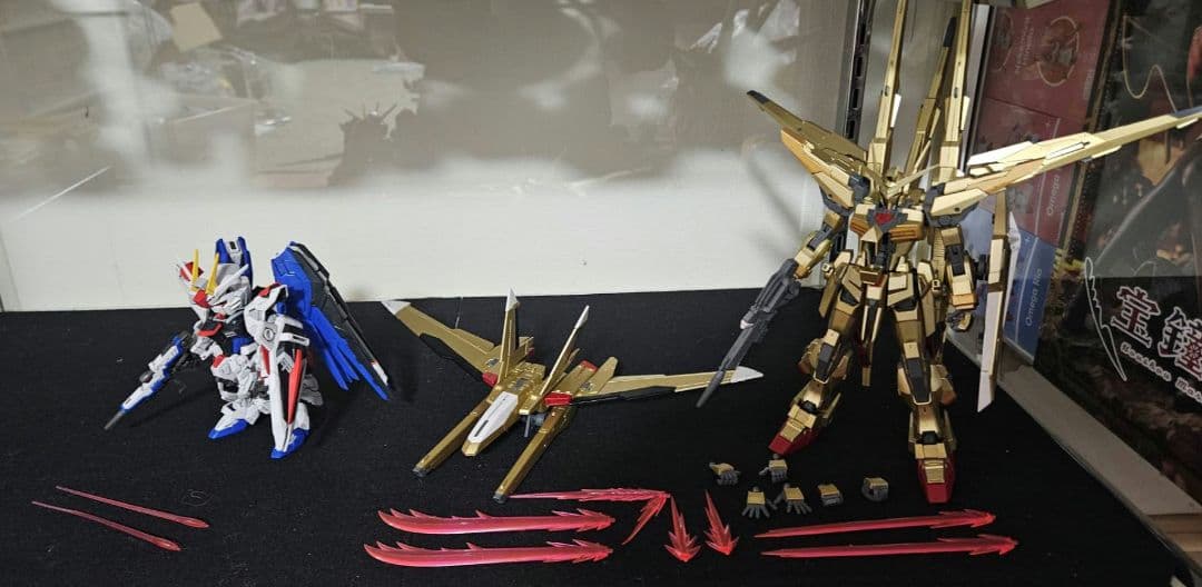 ジャンク品 ガンダムプラモ MG・1/100セット ★17体・海外製　早い者勝ち