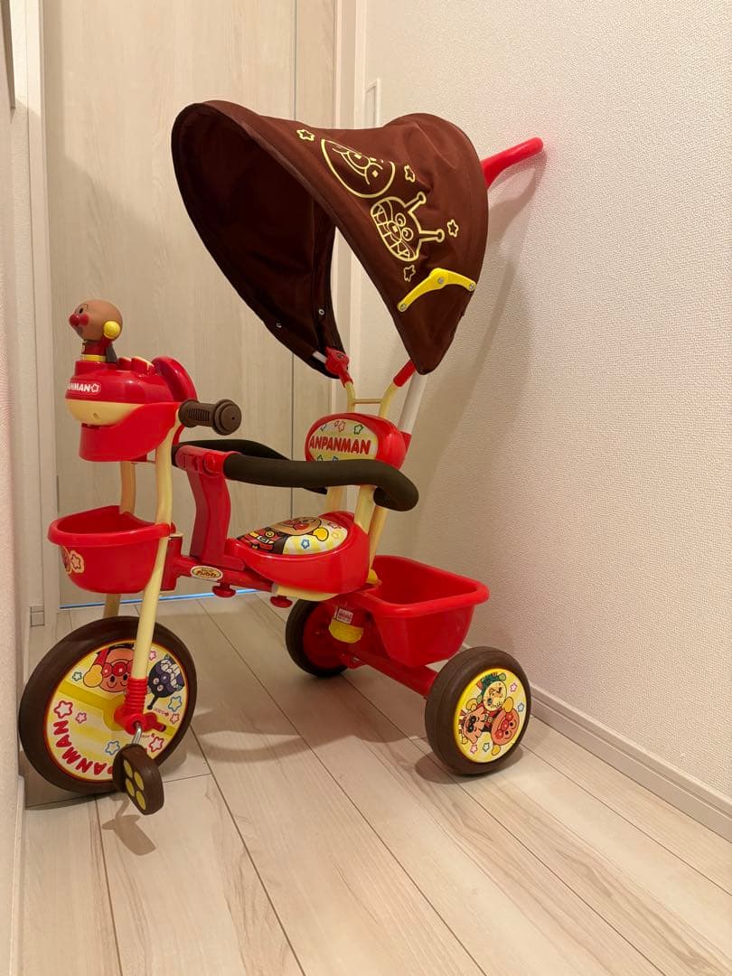 アンパンマン 三輪車 赤 日よけ付き