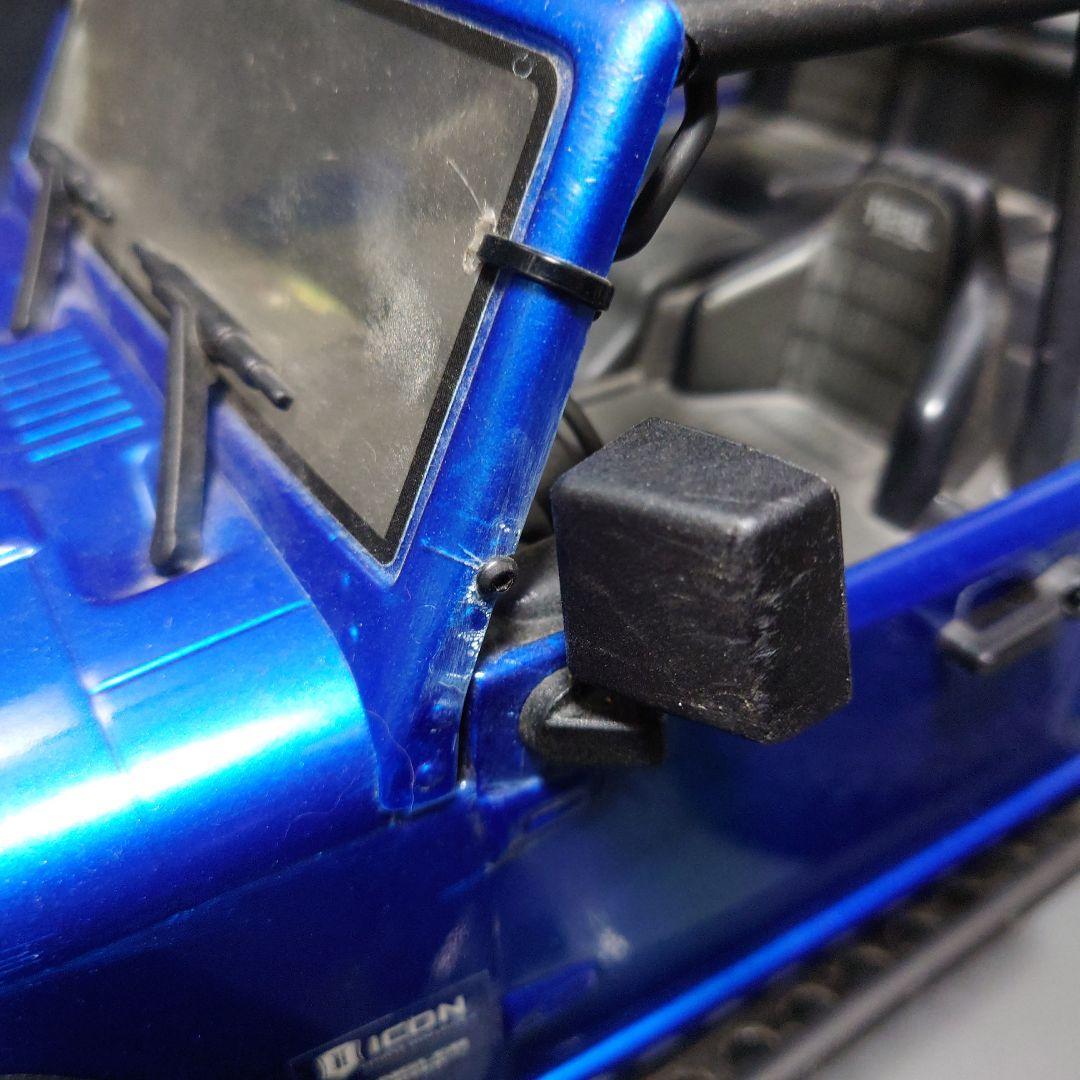 ホビーラジコン AXIAL SCX10 2012 JEEP WRANGLER