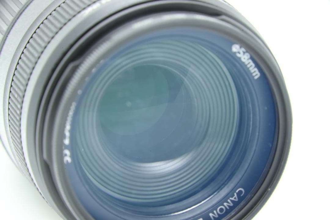 【Q2033】 Canon EF-S 55-250 4-5.6 IS キャノン