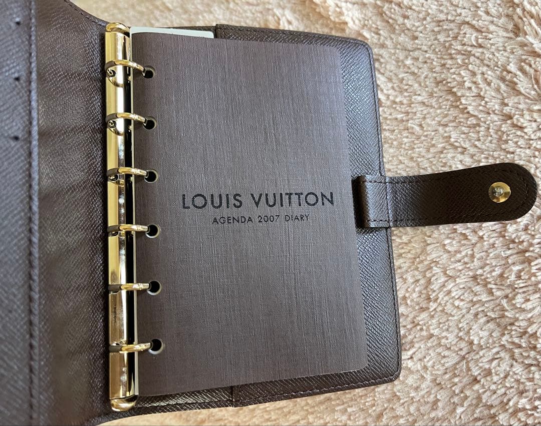 ルイヴィトンダミェ手帳