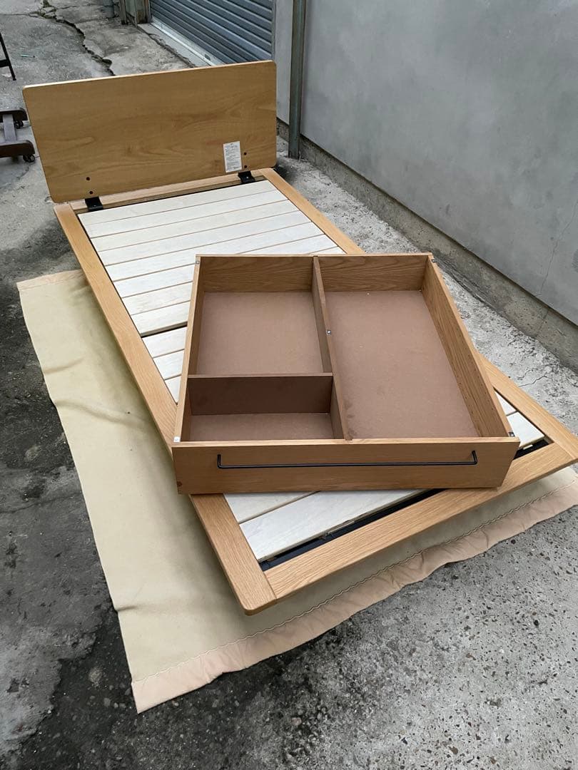 近隣配達可能　無印良品　シングルベッド　オーク材　引き出し付