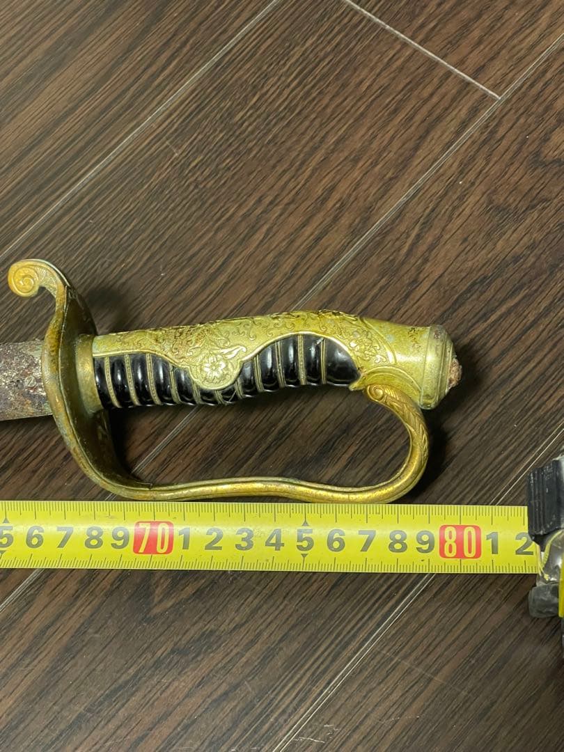 軍刀　指揮刀　サーベル　旧日本軍　桜紋章　模造刀