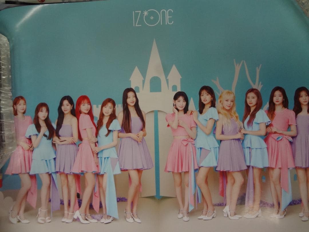 K-POP　　入手困難非売品ポスターまとめて１００本セット