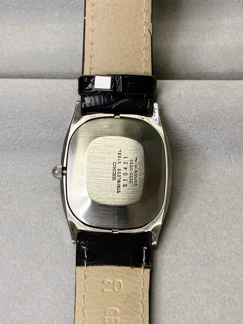 希少1975年製 手巻き時計 稼働 SEIKO シャリオ青文字盤 新品ベルト