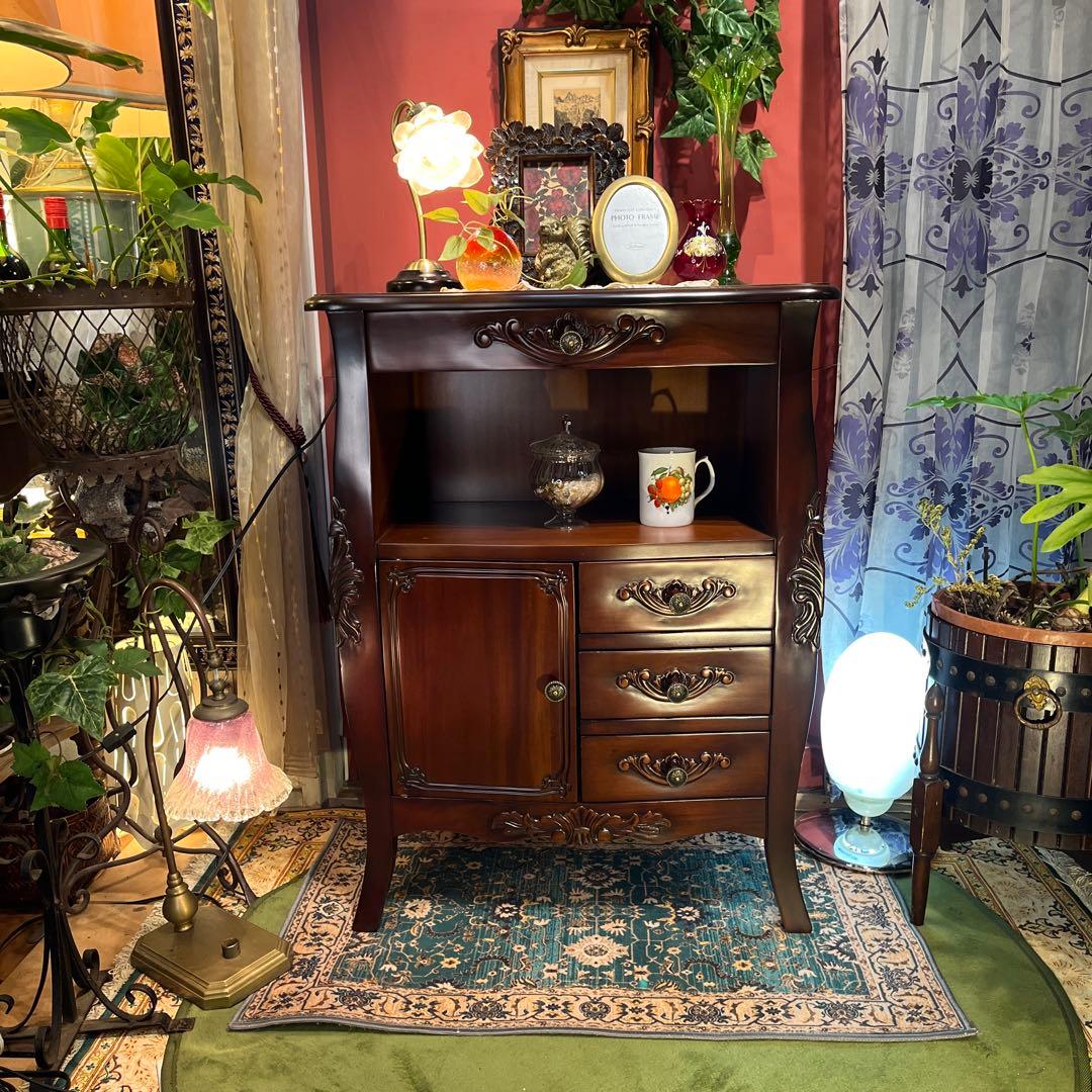 レザートップ　猫脚　アクセントホールキャビネット