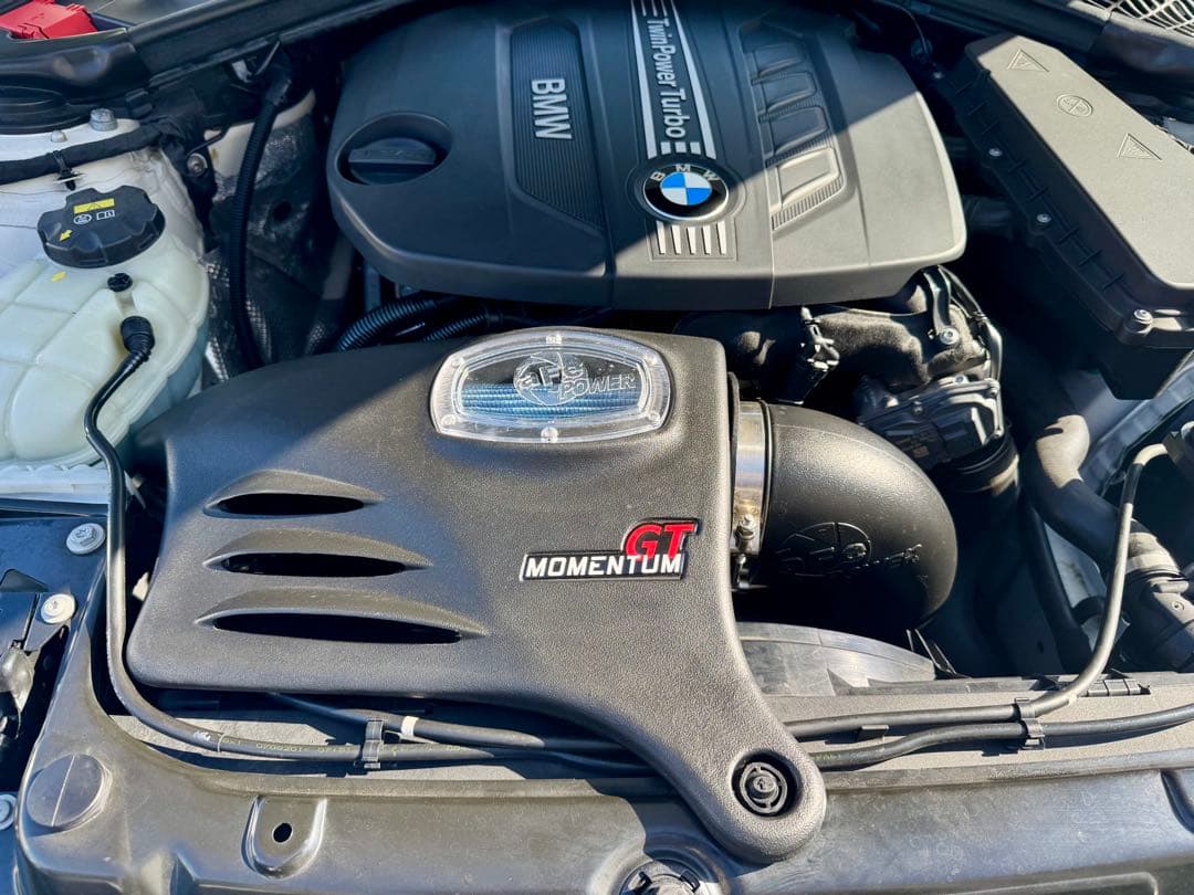 BMW F30 320d N47 aFe エアインテーク　F31