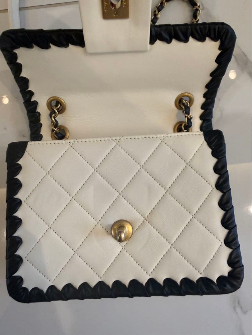 本日限定sale CHANEL チェーンバッグ