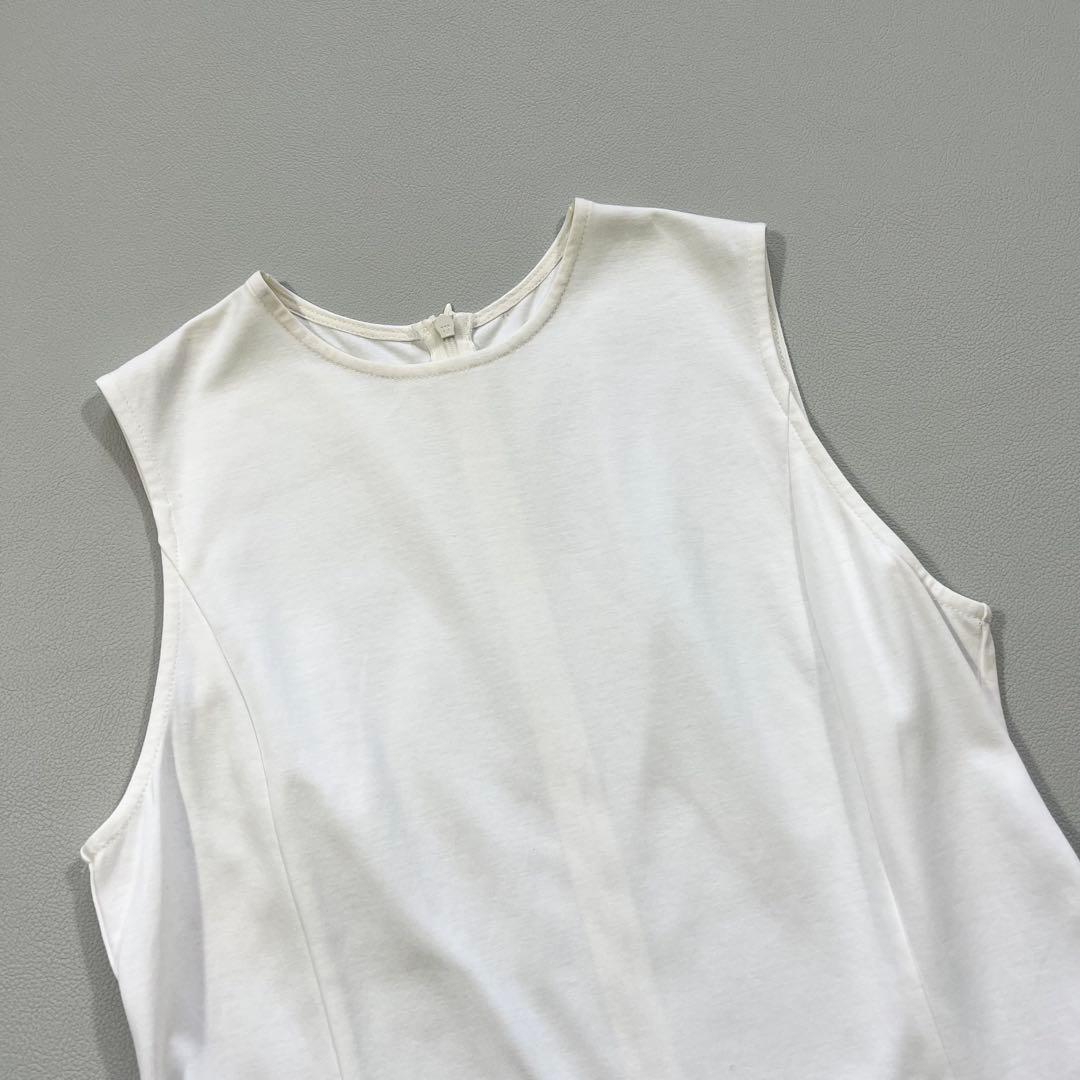 【美品】ボーダーズアットバルコニー ペプラムタンク　ベージュボーダー